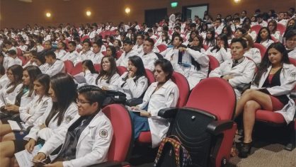 Medicina de la Unach se prepara para el proceso de acreditación