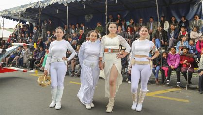 La cultura del cine fue parte del Desfile Institucional de la Unach