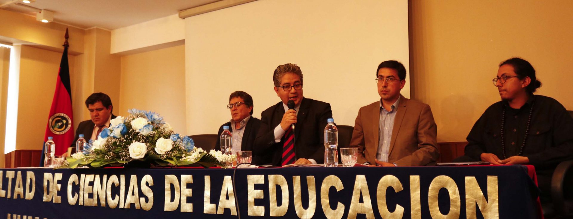 Facultad de Educación de la Unach realiza evento por sus 50 años de vida