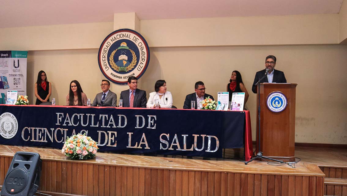 Presentamos tres obras académicas en el ámbito de la salud