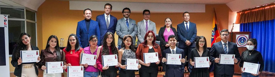 Posgrado entregó 14 becas