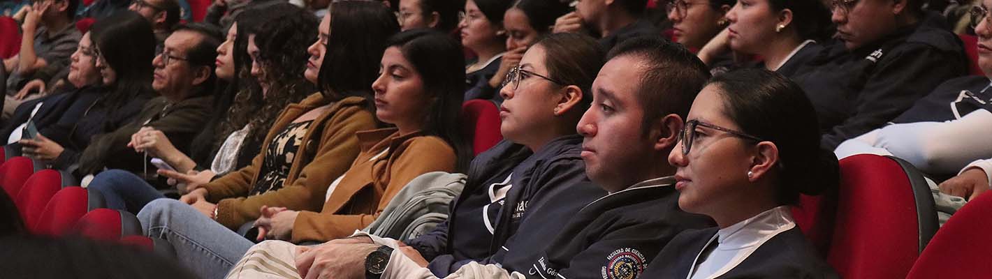 La Unach lanza el Sistema ALUMNI UNACH: una plataforma para graduados