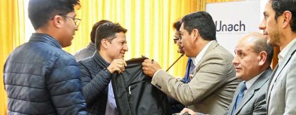 LA UNACH INICIA EL 2026 CON LA ENTREGA DE EQUIPOS TECNOLÓGICOS