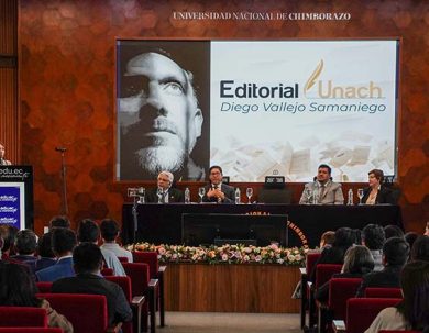 Unach presentó producción académica y rindió homenaje a Diego Vallejo Samaniego